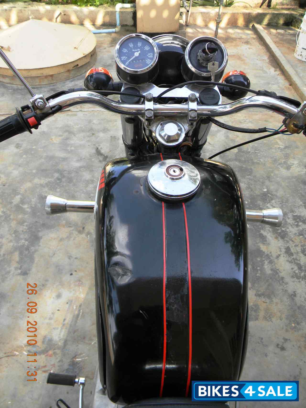 Black Ideal Jawa Yezdi CL II