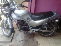 Silver Kinetic GF 125