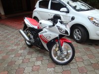 White & Red,limited Edition Yamaha YZF R15
