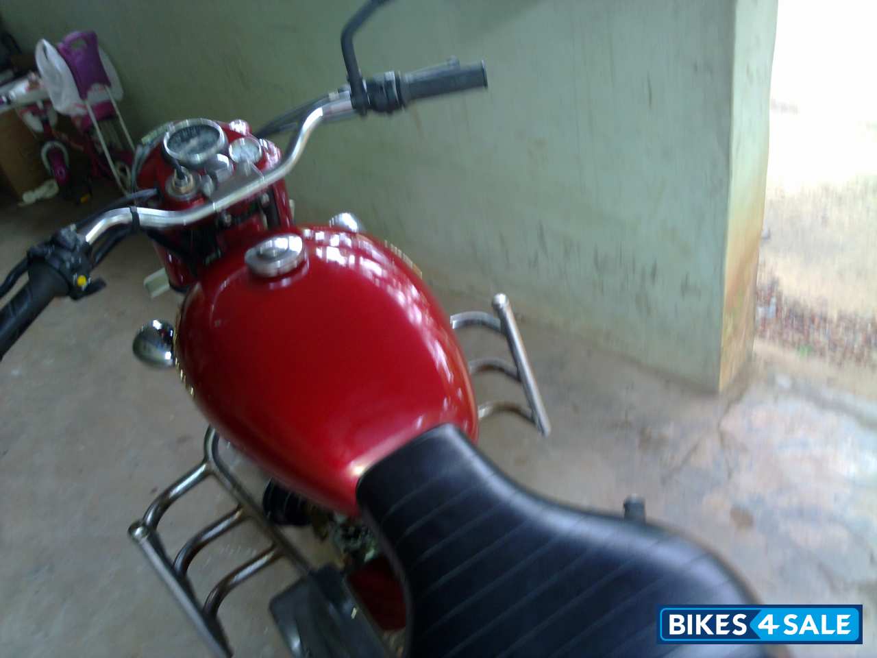 Red Royal Enfield Bullet Electra Red Royal Enfield Bullet Electra