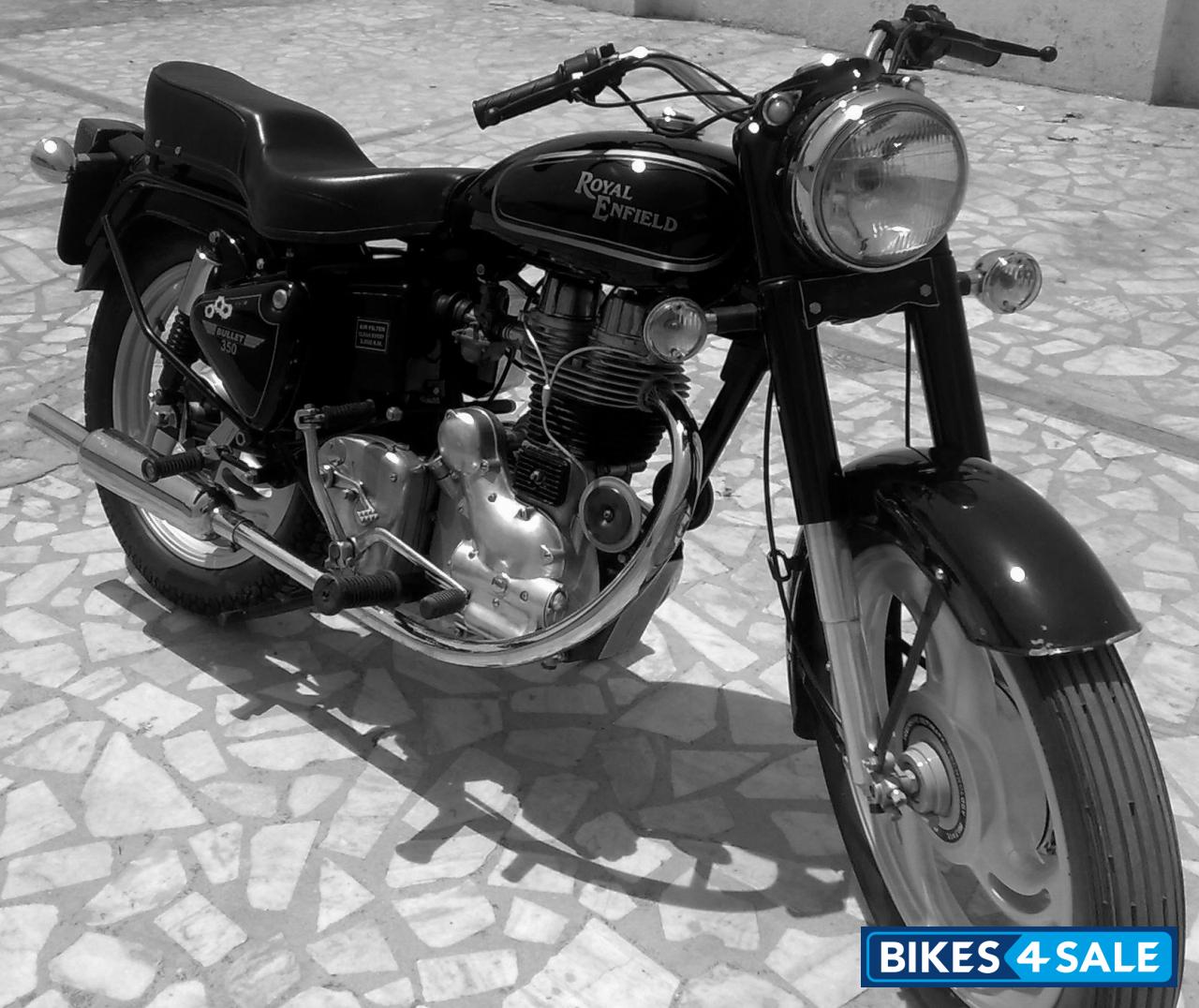Used 1985 model Royal Enfield Bullet Standard 350 for sale in Amritsar