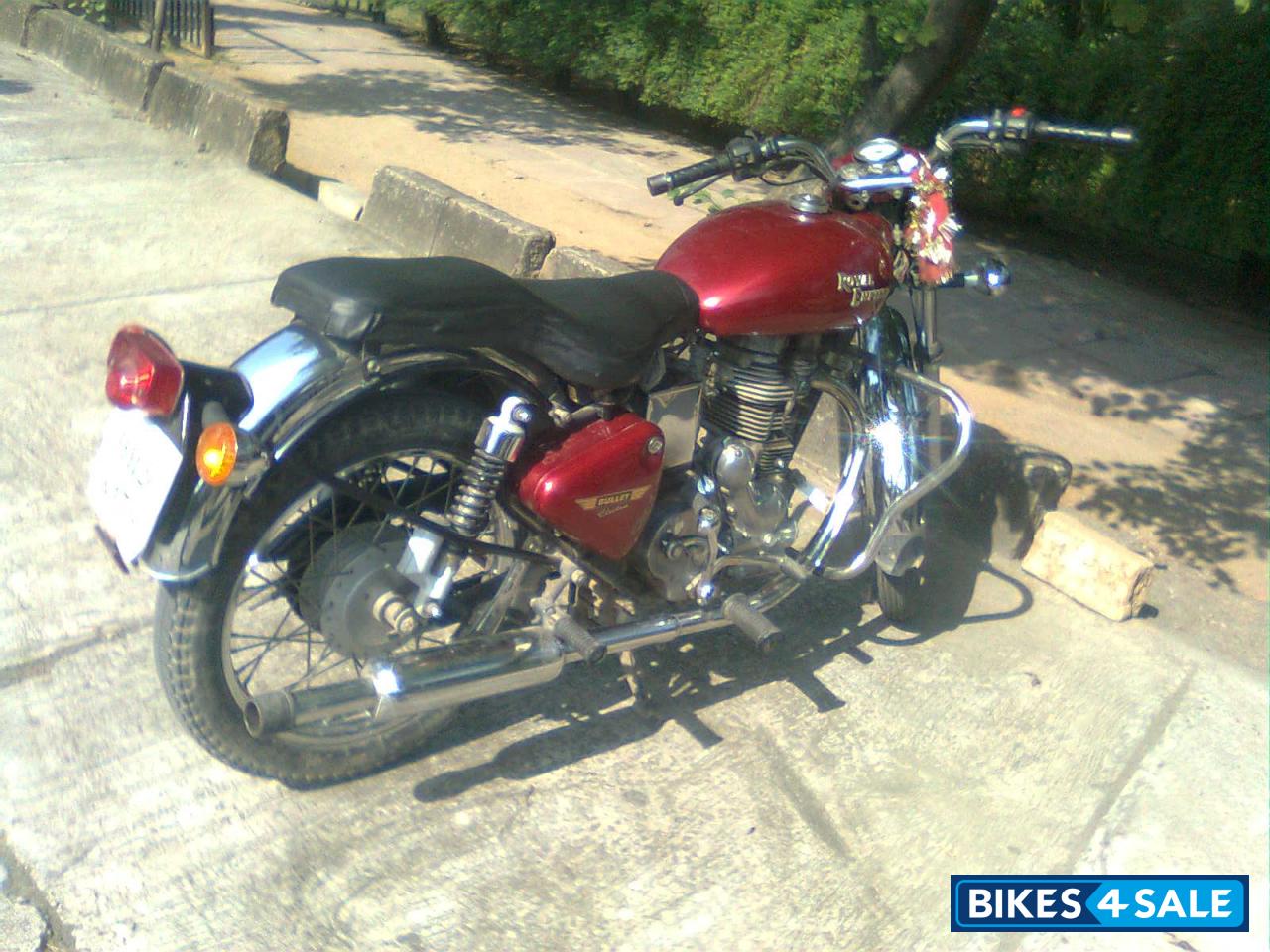 Used 2005 model Royal Enfield Bullet Electra for sale in New Delhi. ID 39769. Cherry colour ...