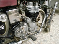 Grey Mettalic/black Duel Tone Royal Enfield Lightning 535