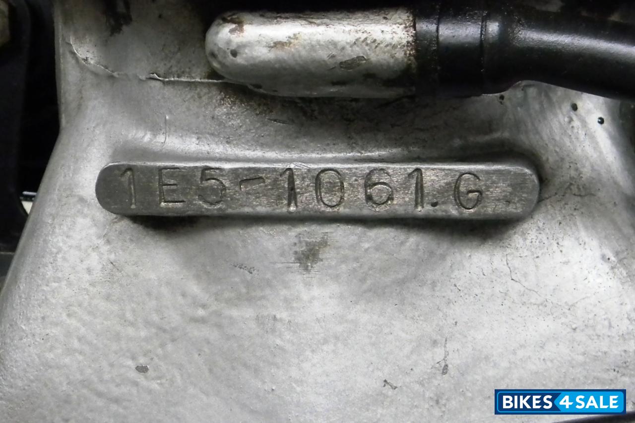 Grey Mettalic/black Duel Tone Royal Enfield Lightning 535