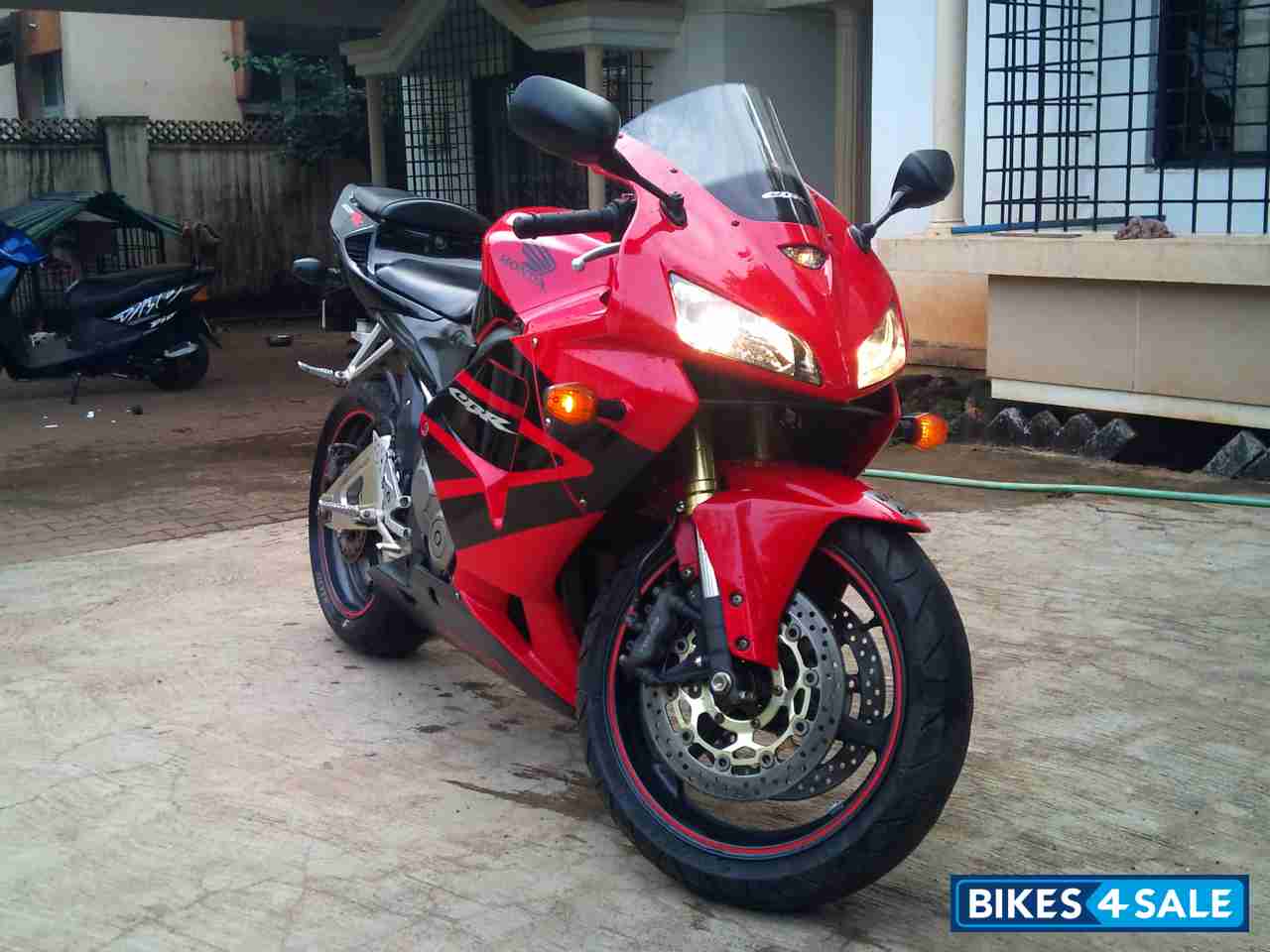 Red And Black Honda CBR