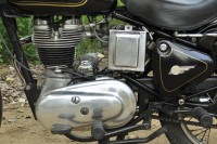 Black Royal Enfield Bullet Standard 350