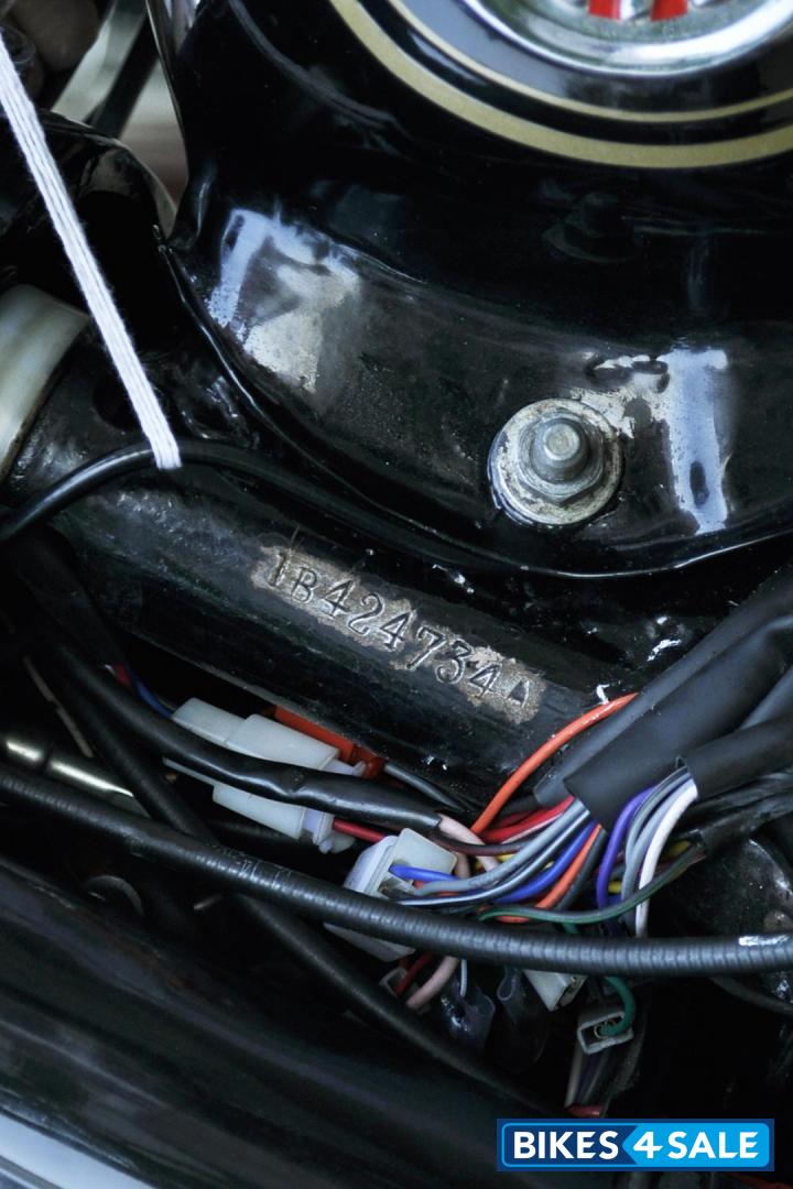 Black Royal Enfield Bullet Standard 350