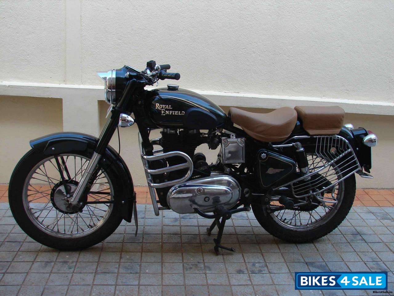 Battle Green Royal Enfield Bullet Standard 350