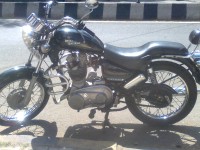 Magic Black Royal Enfield Thunderbird