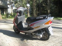 Red Honda Dio