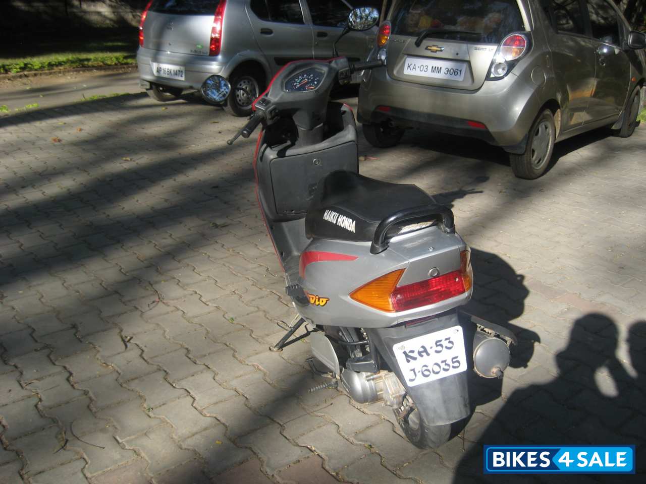 Red Honda Dio