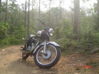 Chrome And Black Royal Enfield Bullet Machismo A350