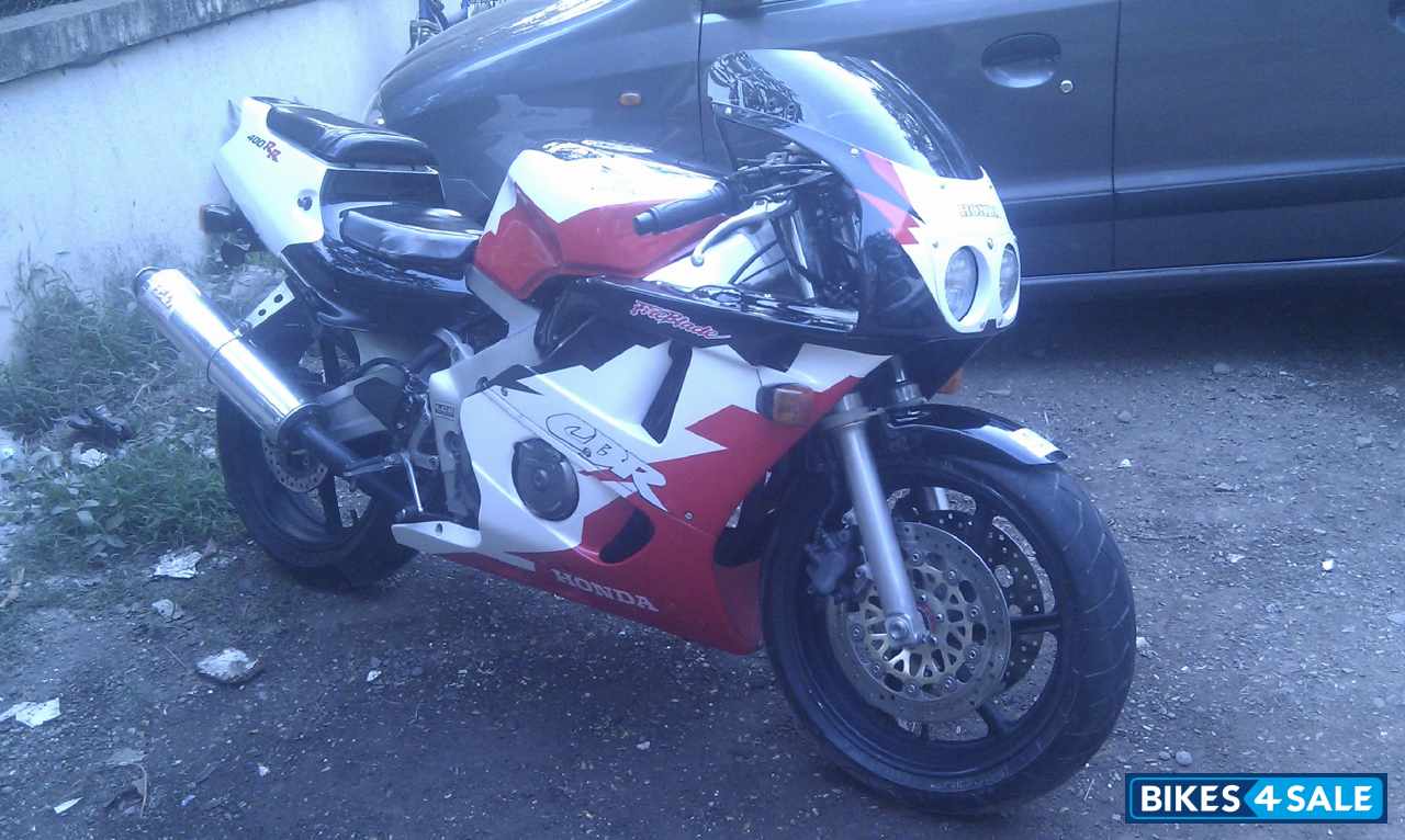White/red/black Honda CBR