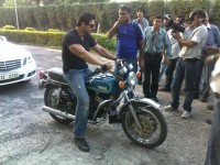 Blue Yamaha RD 350