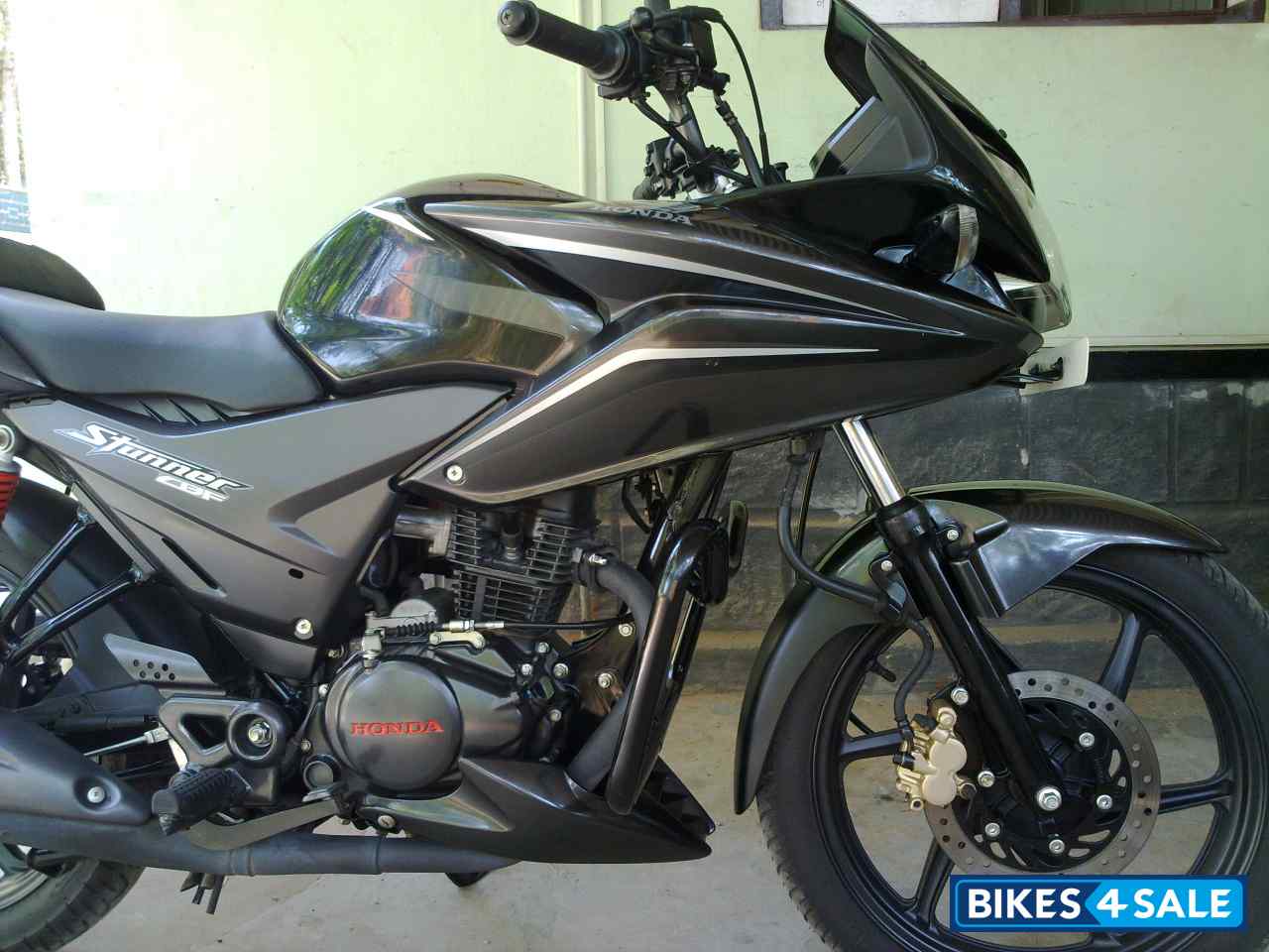 Grey Honda CBF Stunner Grey Honda CBF Stunner