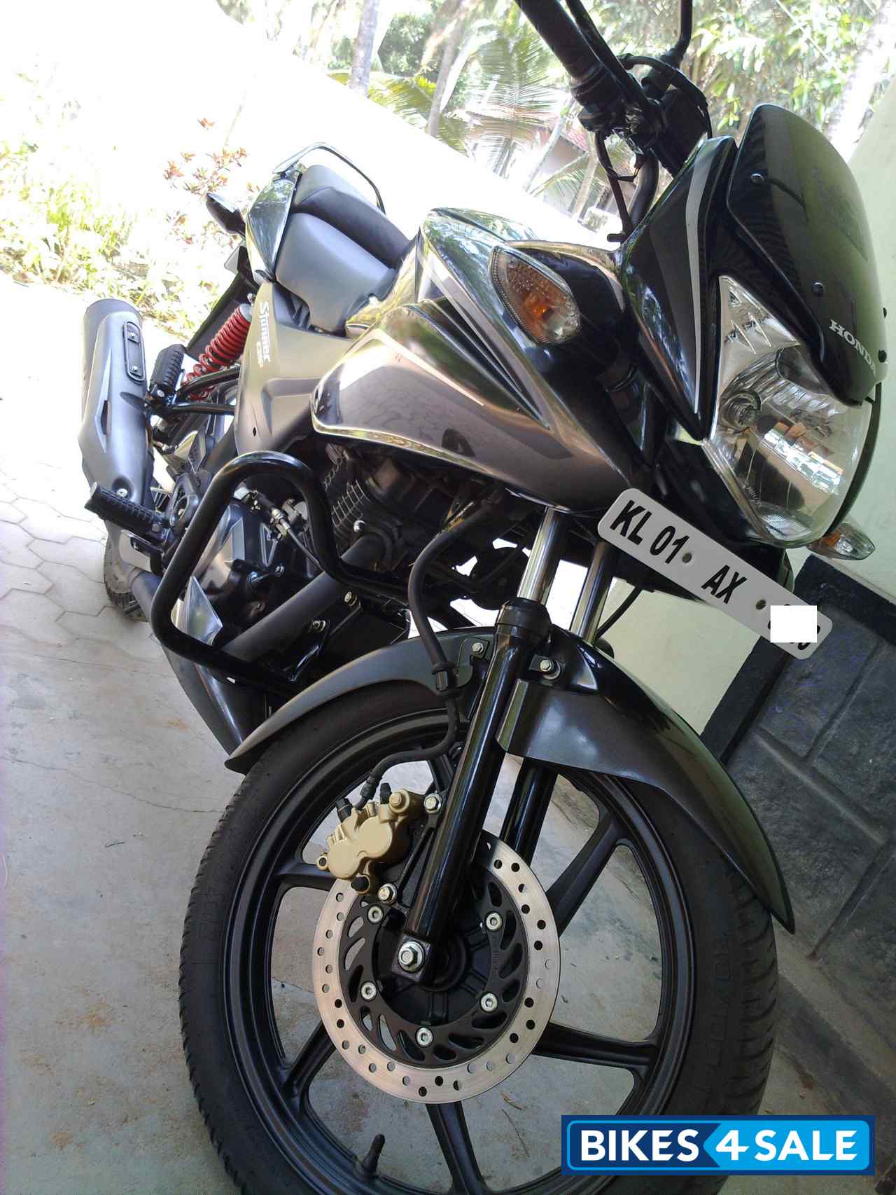 Grey Honda CBF Stunner Grey Honda CBF Stunner