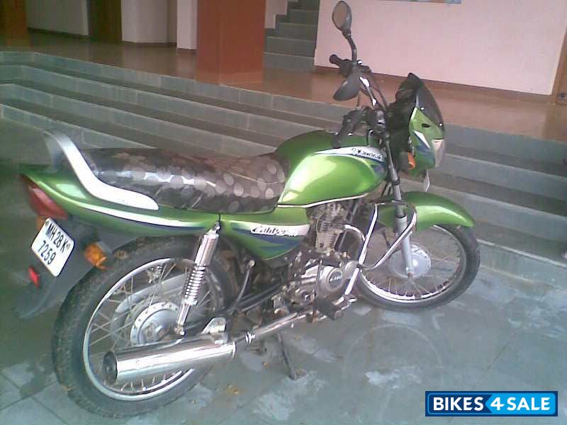 Parrot Green Bajaj Caliber 115