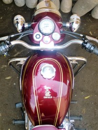 Wine Red Mettalic Royal Enfield Bullet Standard 350