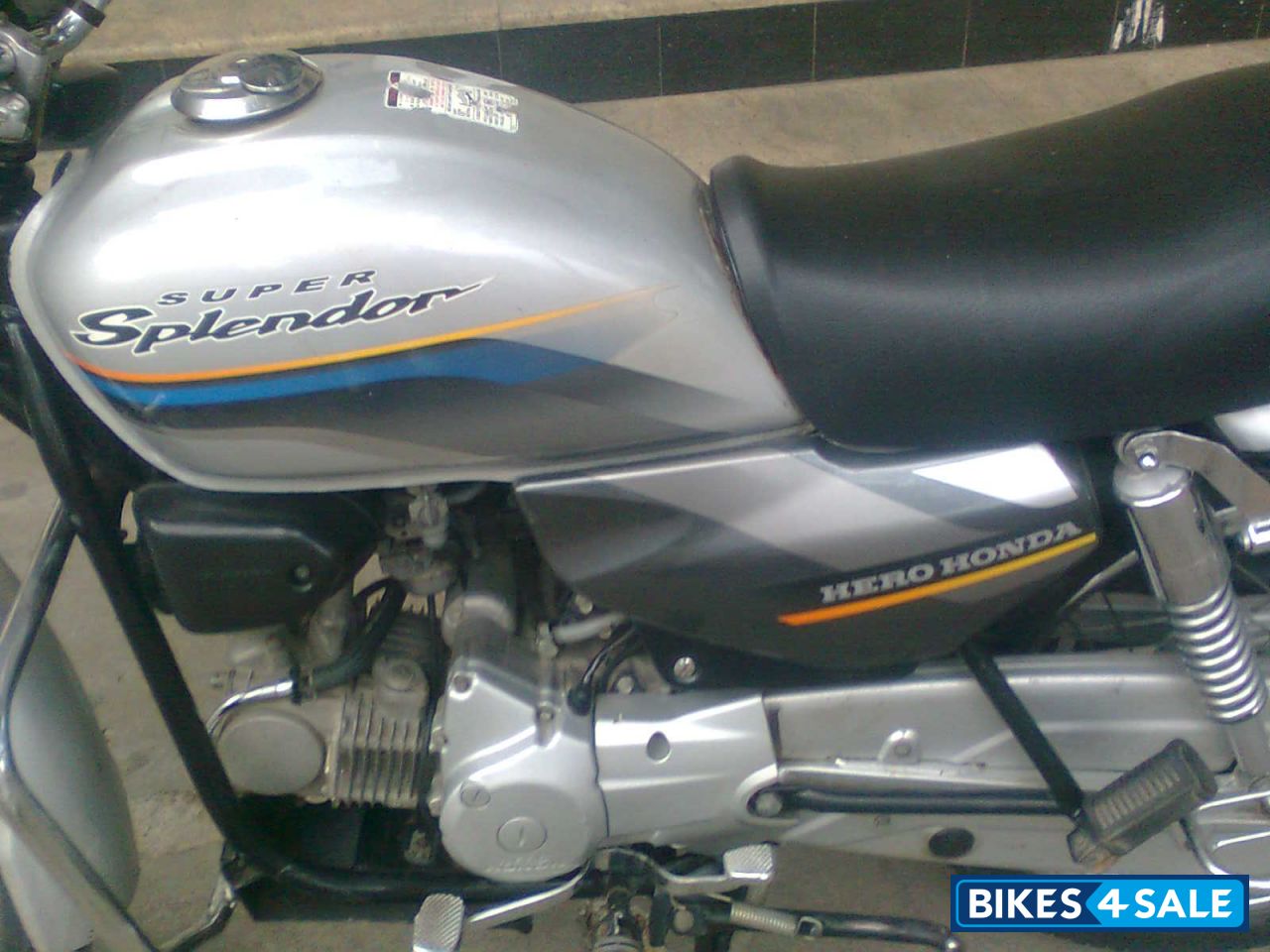 Silver Hero Super Splendor