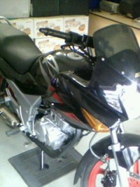 Black Hero Karizma R