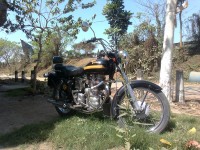 Black Royal Enfield Classic 350