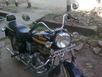 Black Royal Enfield Classic 350