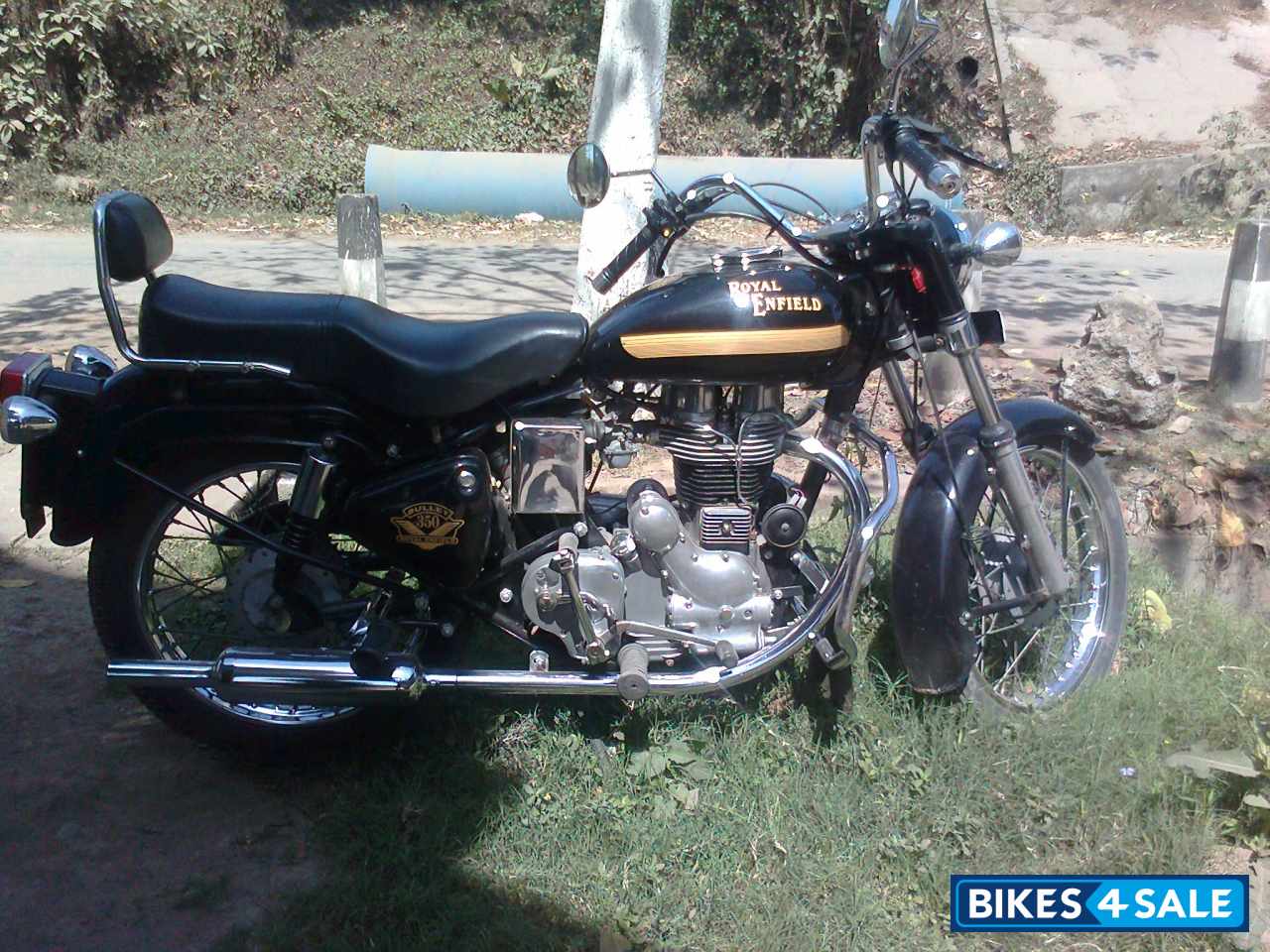 Black Royal Enfield Classic 350