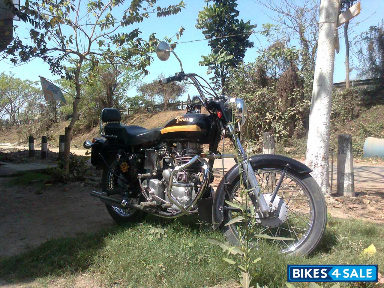 Black Royal Enfield Classic 350
