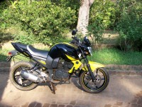 Yellow Black Yamaha FZ-S