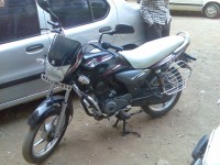 Black Bajaj Platina 100