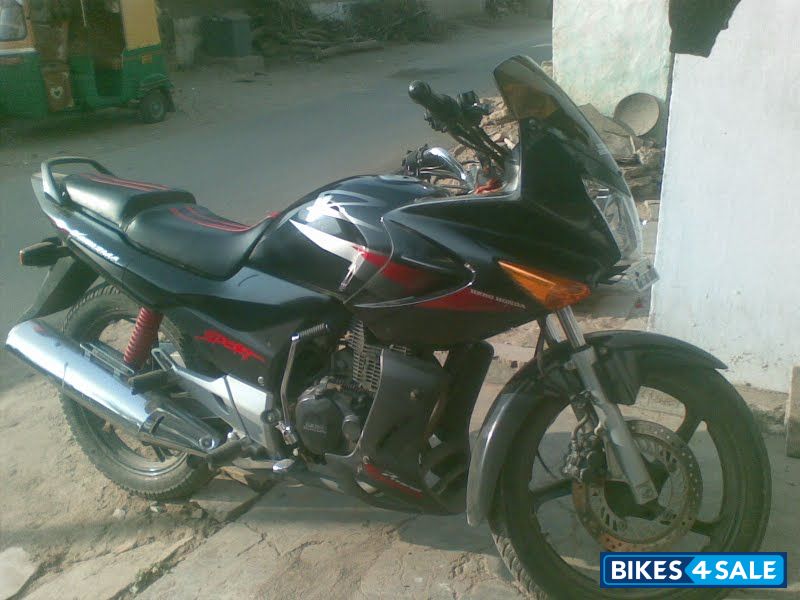 Silver Black Hero Karizma R