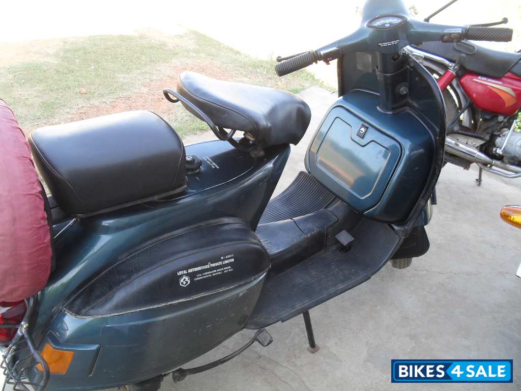 Grey Bajaj Chetak 4S Grey Bajaj Chetak 4S