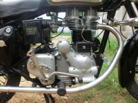 Black Royal Enfield Bullet Standard 350
