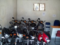 Black Bajaj Pulsar 180 DTSi