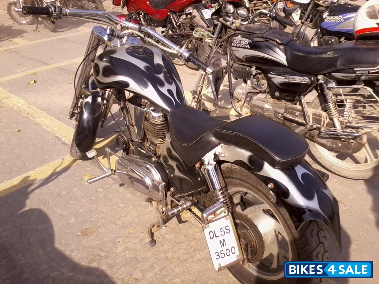 Black And Silver(designed) Royal Enfield Bullet Standard 350