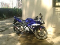 Blue Yamaha YZF R15