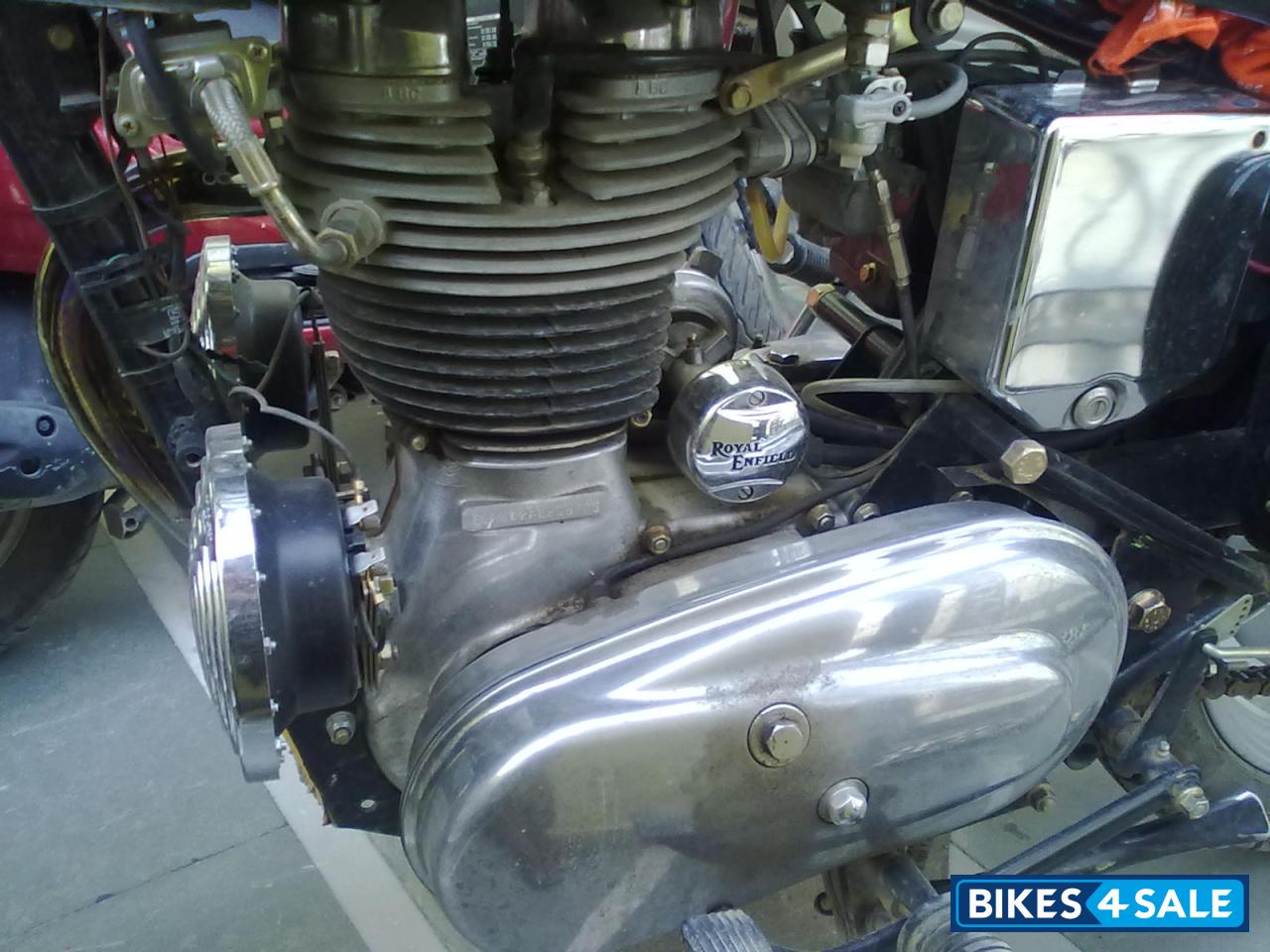 Black Royal Enfield Bullet Standard 350 Black Royal Enfield Bullet Standard 350