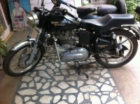 Black Royal Enfield Bullet Electra
