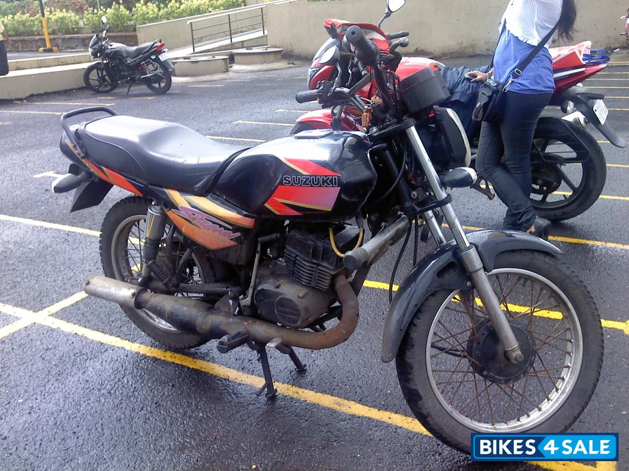 Black Suzuki Shaolin