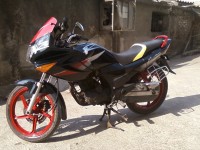 Black Hero Karizma R