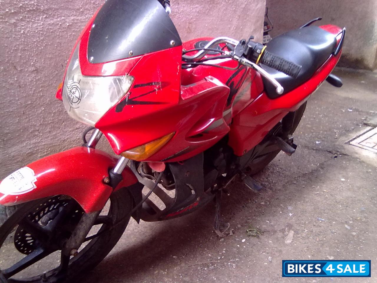 Used 2006 model Hero Karizma R for sale in Mumbai. ID 56406. Red colour Bikes4Sale