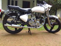 White Royal Enfield Bullet Standard 350