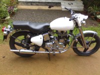 White Royal Enfield Bullet Standard 350