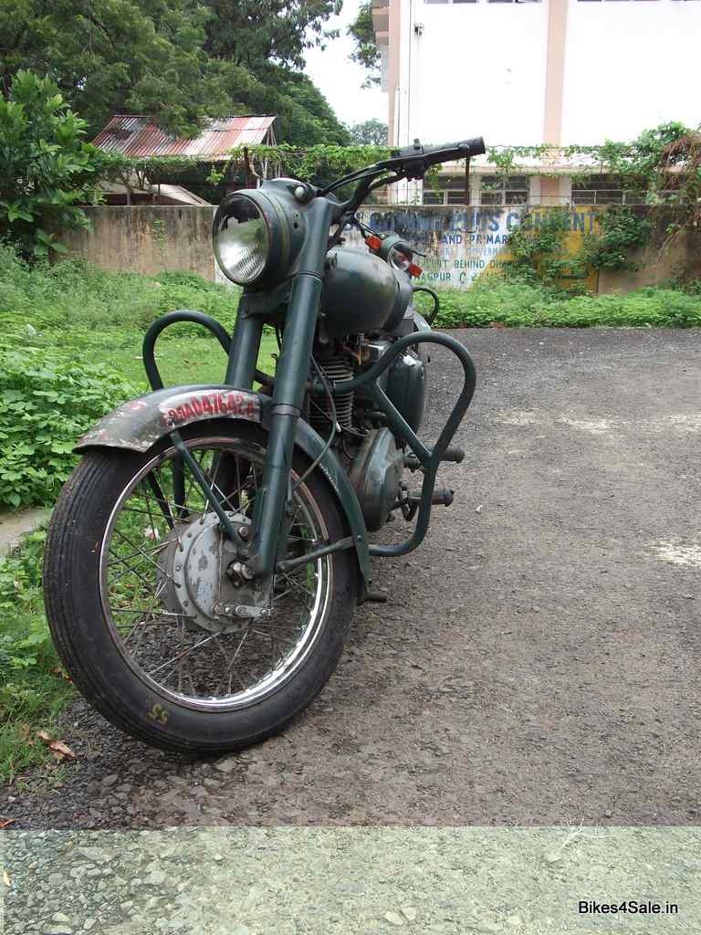 Military Green Royal Enfield Bullet Standard 350 Military, Army Used