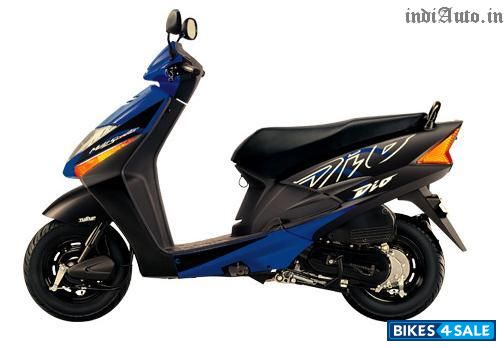 Black Honda Dio