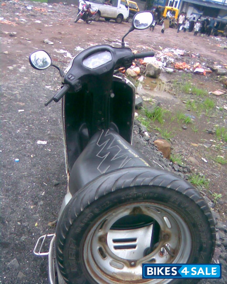 Silver Honda Activa Silver Honda Activa