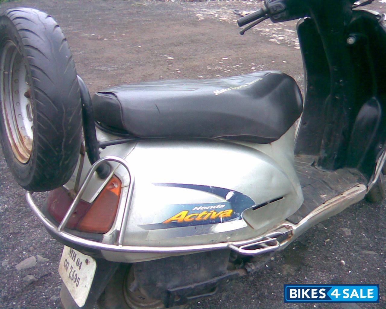 Silver Honda Activa Silver Honda Activa