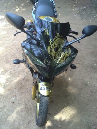Black And Gold Yamaha YZF R15