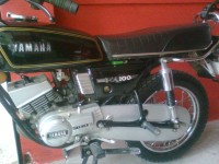 Black Yamaha RX 100