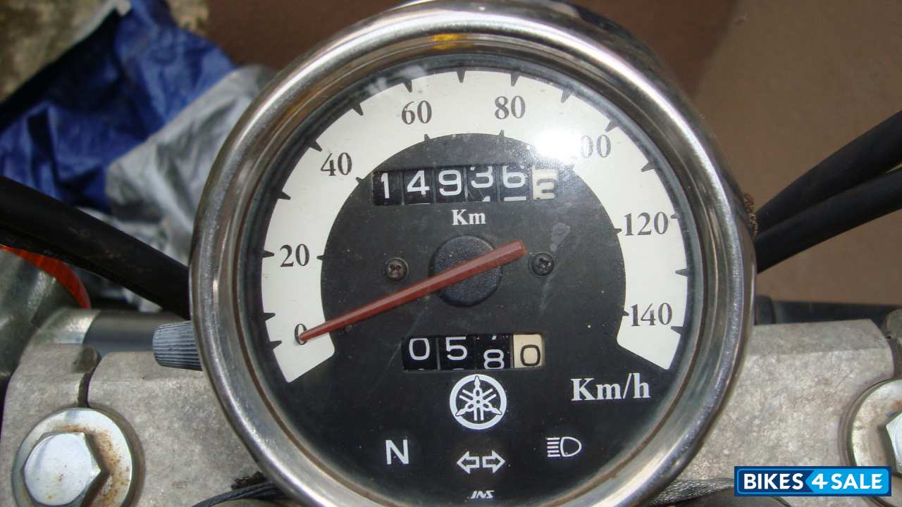 Golden Yamaha Enticer